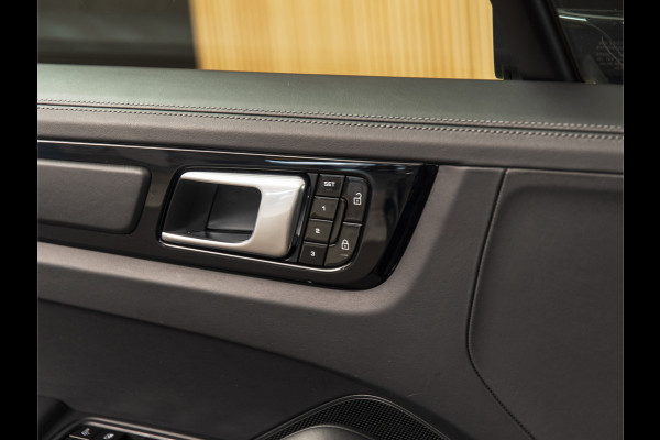 Porsche Cayenne 4.0 Turbo S E-Hybrid PANO | 18WEG | PCCB | PDCC | HUD
