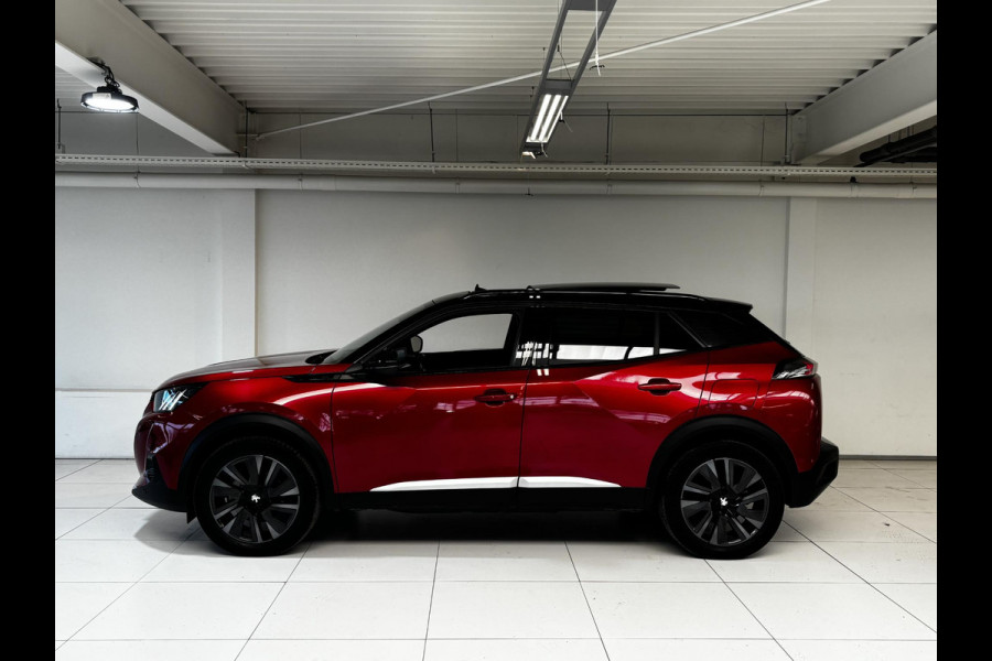 Peugeot e-2008 EV GT Pack 50 kWh SOH 93,4% | Panorama dak | Stoelverwarming | Voorruitverwarming | Keyless | Navigatie | Android auto / Apple carplay
