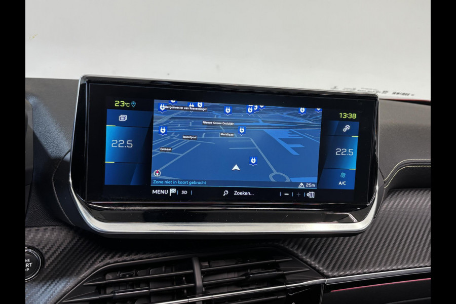 Peugeot e-2008 EV GT Pack 50 kWh SOH 93,4% | Panorama dak | Stoelverwarming | Voorruitverwarming | Keyless | Navigatie | Android auto / Apple carplay