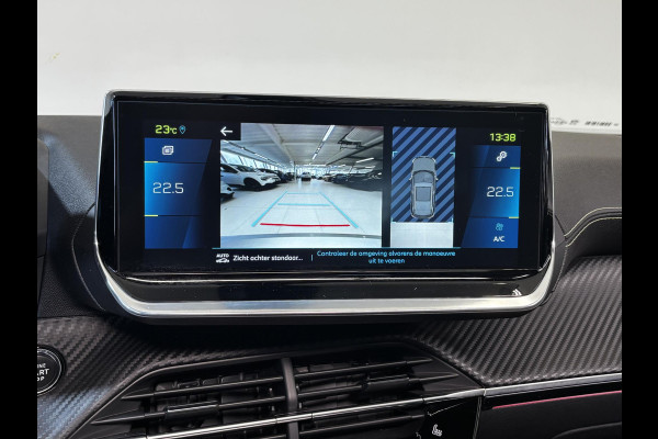 Peugeot e-2008 EV GT Pack 50 kWh SOH 93,4% | Panorama dak | Stoelverwarming | Voorruitverwarming | Keyless | Navigatie | Android auto / Apple carplay