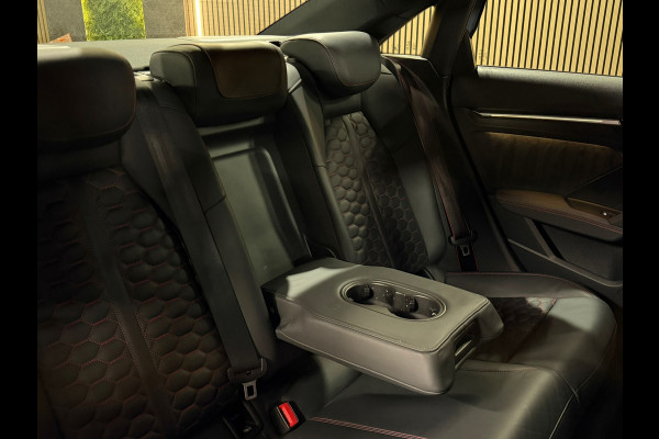Audi RS3 Limousine GERESERVEERD 2.5 TFSI RS 3 quattro|PANO|MASSAGE|B&O|ACC|MEMORY|CARPLAY|DEALER ONDERHOUDEN|KEMORA GREY|400PK|