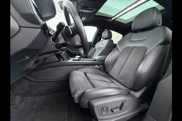 Audi e-tron Sportback 55 Quattro S-Line 408pk 95kWh Pano-Schuif-Dak LED Sport-Stoel-Leer/Alcantara Luchtvering 21" Trekhaak Adaptive-Cruise Spoor-Assi SOH 89% Rode-Remklauwen Zwarte-Hemel Audi-Smartphone-Interface Stoelverwarming Memory Elek.Achterklep DAB Lmv Privacy Glas Led Keyless Actieve Luidspreker 1e Eigenaar Origineel Nederlandse Auto € 93.000 nieuw 1.800kg Trekvermogen