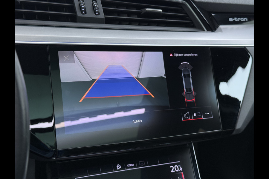 Audi e-tron Sportback 55 Quattro S-Line 408pk 95kWh Pano-Schuif-Dak LED Sport-Stoel-Leer/Alcantara Luchtvering 21" Trekhaak Adaptive-Cruise Spoor-Assi SOH 89% Rode-Remklauwen Zwarte-Hemel Audi-Smartphone-Interface Stoelverwarming Memory Elek.Achterklep DAB Lmv Privacy Glas Led Keyless Actieve Luidspreker 1e Eigenaar Origineel Nederlandse Auto € 93.000 nieuw 1.800kg Trekvermogen