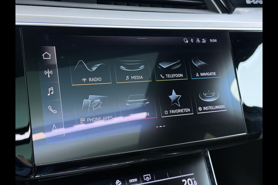 Audi e-tron Sportback 55 Quattro S-Line 408pk 95kWh Pano-Schuif-Dak LED Sport-Stoel-Leer/Alcantara Luchtvering 21" Trekhaak Adaptive-Cruise Spoor-Assi SOH 89% Rode-Remklauwen Zwarte-Hemel Audi-Smartphone-Interface Stoelverwarming Memory Elek.Achterklep DAB Lmv Privacy Glas Led Keyless Actieve Luidspreker 1e Eigenaar Origineel Nederlandse Auto € 93.000 nieuw 1.800kg Trekvermogen
