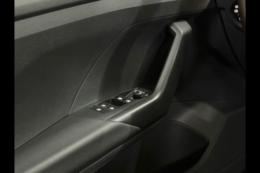 Volkswagen T-Cross 1.0 TSI 110PK | Style | Virtual | Full LED | ACC | Winter-Pakket | Clima | Blind Spot | Camera | CarPlay | DAB+