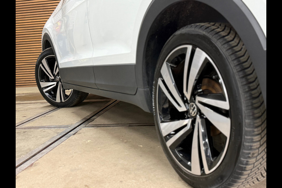 Volkswagen T-Cross 1.0 TSI 110PK | Style | Virtual | Full LED | ACC | Winter-Pakket | Clima | Blind Spot | Camera | CarPlay | DAB+