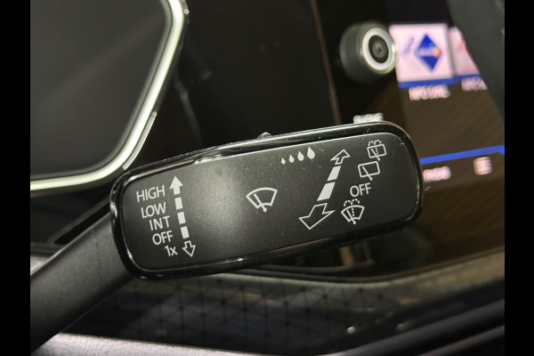 Volkswagen T-Cross 1.0 TSI 110PK | Style | Virtual | Full LED | ACC | Winter-Pakket | Clima | Blind Spot | Camera | CarPlay | DAB+