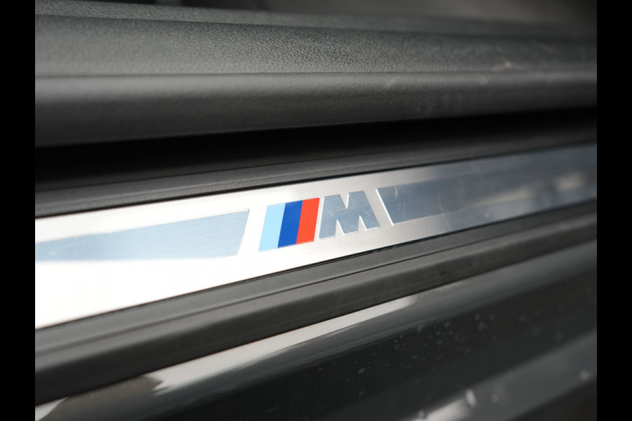 BMW 4 Serie Cabrio 430i M Sport 245pk Dealer O.H DRAVITGRAU | Lederen Sportstoelen Memory | Nekverwarming | 19"L.M | Harman Kardon |  M Sportremmen | Camera | Sfeerverlichting | Apple Carplay | LED |