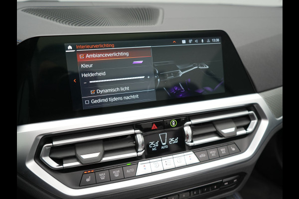 BMW 4 Serie Cabrio 430i M Sport 245pk Dealer O.H DRAVITGRAU | Lederen Sportstoelen Memory | Nekverwarming | 19"L.M | Harman Kardon |  M Sportremmen | Camera | Sfeerverlichting | Apple Carplay | LED |