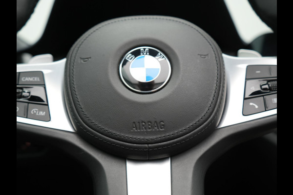 BMW 4 Serie Cabrio 430i M Sport 245pk Dealer O.H DRAVITGRAU | Lederen Sportstoelen Memory | Nekverwarming | 19"L.M | Harman Kardon |  M Sportremmen | Camera | Sfeerverlichting | Apple Carplay | LED |