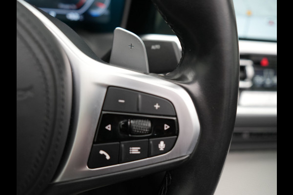 BMW 4 Serie Cabrio 430i M Sport 245pk Dealer O.H DRAVITGRAU | Lederen Sportstoelen Memory | Nekverwarming | 19"L.M | Harman Kardon |  M Sportremmen | Camera | Sfeerverlichting | Apple Carplay | LED |