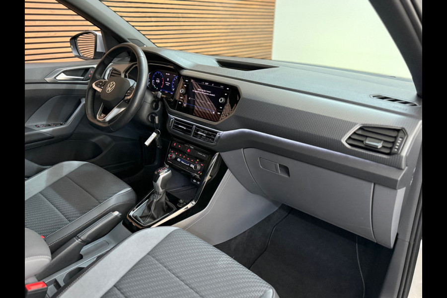 Volkswagen T-Cross 1.0 TSI R-Line Binnen/ Buiten | 110PK | Virtual | BEATS | Full LED | Camera | Discover Pro | Clima | Ambient