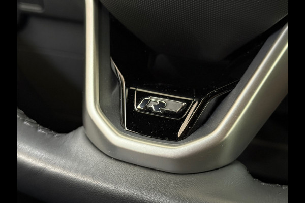 Volkswagen T-Cross 1.0 TSI R-Line Binnen/ Buiten | 110PK | Virtual | BEATS | Full LED | Camera | Discover Pro | Clima | Ambient