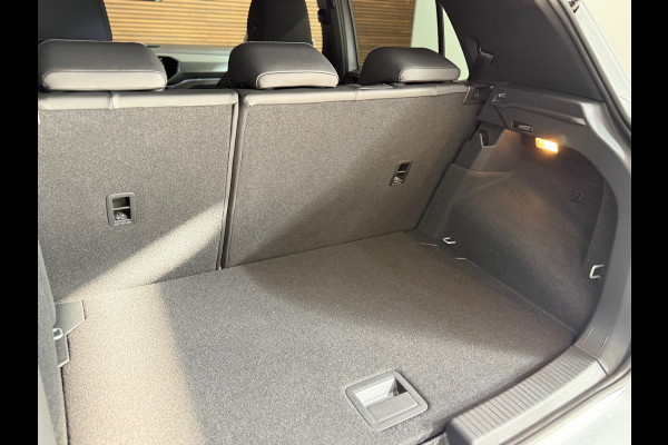 Volkswagen T-Cross 1.0 TSI R-Line Binnen/ Buiten | 110PK | Virtual | BEATS | Full LED | Camera | Discover Pro | Clima | Ambient