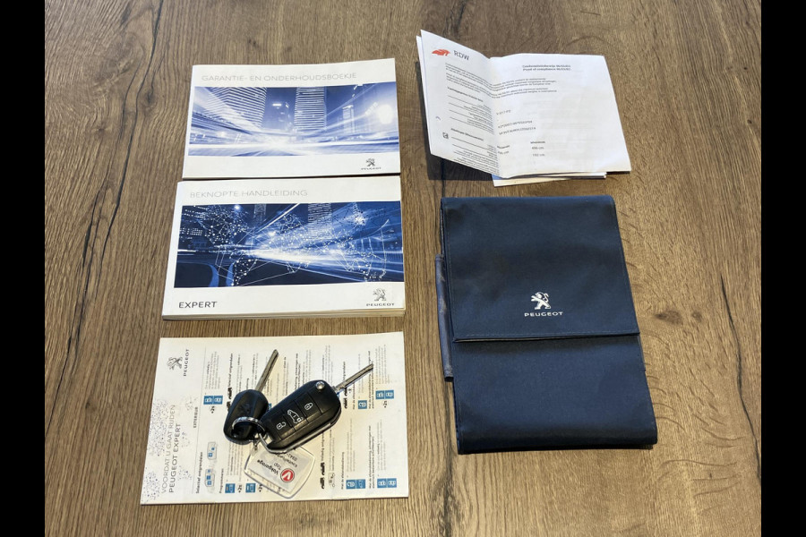 Peugeot Expert 231L 2.0 BlueHDI 120 Pro | Marge | 2x schuifdeur | Camera | Trekhaak