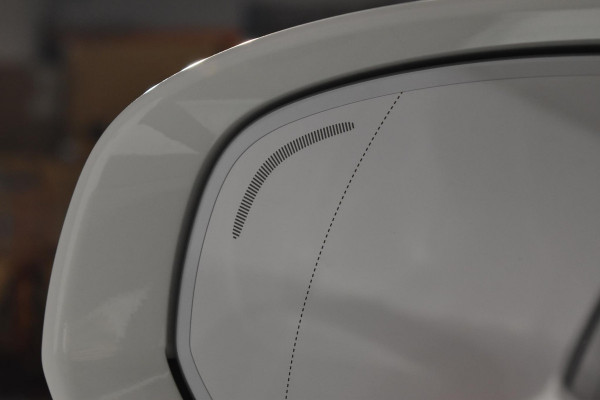 Volvo XC60 T8 390PK Automaat Recharge AWD Inscription / Intellisafe / Panoramadak / head-up display / Camera achter / Donker glas achter