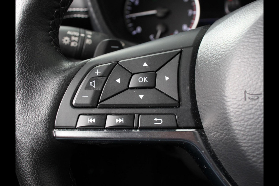 Nissan Juke 1.0 DIG-T N-Connecta Climate control Cruise control Achteruitrijcamera Keyless Navigatie LED Verwarmde voorstoelen Verwarmd stuurwiel Parkeersensoren Apple Carplay/ Android Auto