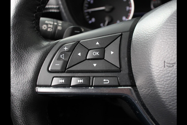 Nissan Juke 1.0 DIG-T N-Connecta Climate control Cruise control Achteruitrijcamera Keyless Navigatie LED Verwarmde voorstoelen Verwarmd stuurwiel Parkeersensoren Apple Carplay/ Android Auto