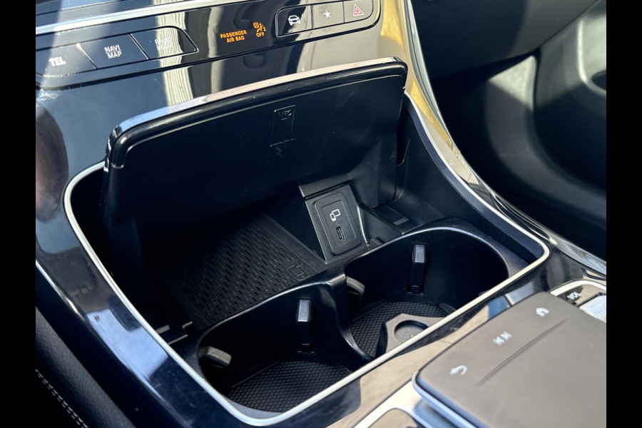Mercedes-Benz GLC 300e 4MATIC AMG Line 320pk | PHEV | Panoramadak | Stoelverwarming | Burmeister | 360 Camera | Adaptive Cruise |