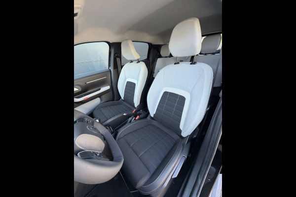 Citroën C3 100pk Max (Camera - Automatische Airco - LED - Navigatie - Parkeersensoren)
