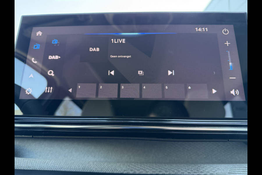 Citroën C3 100pk Max (Camera - Automatische Airco - LED - Navigatie - Parkeersensoren)