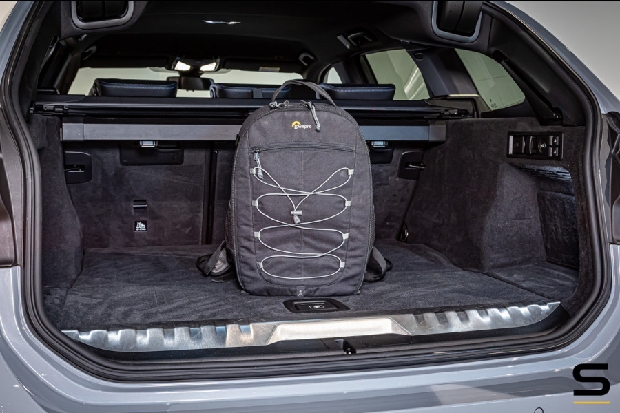 BMW 3 Serie Touring 330e|M-sportPro|Trekhaak|Cam|HUD|Acc