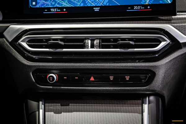 BMW 3 Serie Touring 330e|M-sportPro|Trekhaak|Cam|HUD|Acc