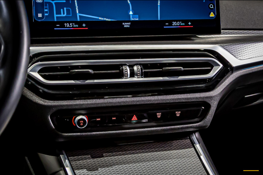 BMW 3 Serie Touring 330e|M-sportPro|Trekhaak|Cam|HUD|Acc