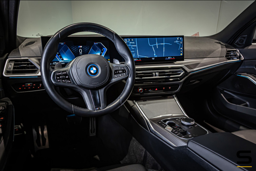 BMW 3 Serie Touring 330e|M-sportPro|Trekhaak|Cam|HUD|Acc