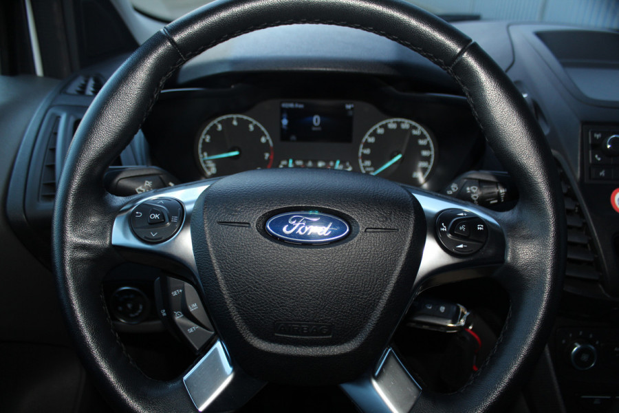 Ford Transit Connect 1.0-100pk Ecoboost Lengte 2 Trend. Dames, heren ondernemers èn particulieren LET OP, UNIEK: 100pk benzine uitv. ! Airco, beklede laadruimte, schuifdeur re., spiegels verwarmb., telefoonvoorb., pdc achter, 4x all season banden etc.