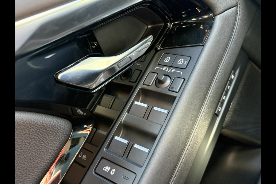 Land Rover Range Rover Evoque 1.5 P300e AWD R-Dynamic SE