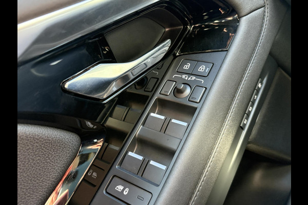 Land Rover Range Rover Evoque 1.5 P300e AWD R-Dynamic SE