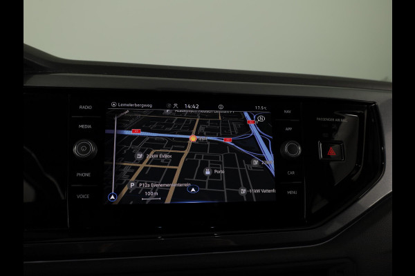 Volkswagen Polo 1.0 TSI Style | Navigatie via App | Parkeersensoren | Matrix LED koplampen | Adaptieve cruise control |