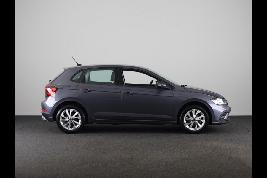 Volkswagen Polo 1.0 TSI Style | Navigatie via App | Parkeersensoren | Matrix LED koplampen | Adaptieve cruise control |
