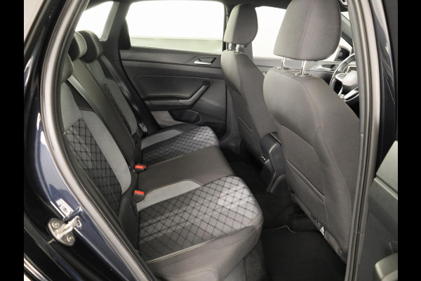 Volkswagen Taigo 1.0 TSI R-Line | DSG | Camera |Keyless | Navigatie | Carplay & Android Auto | Stoelverwarming |