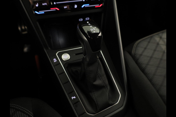 Volkswagen Taigo 1.0 TSI R-Line | DSG | Camera |Keyless | Navigatie | Carplay & Android Auto | Stoelverwarming |