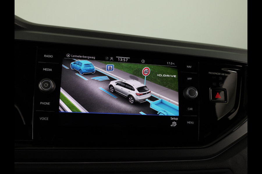 Volkswagen Taigo 1.0 TSI R-Line | DSG | Camera |Keyless | Navigatie | Carplay & Android Auto | Stoelverwarming |
