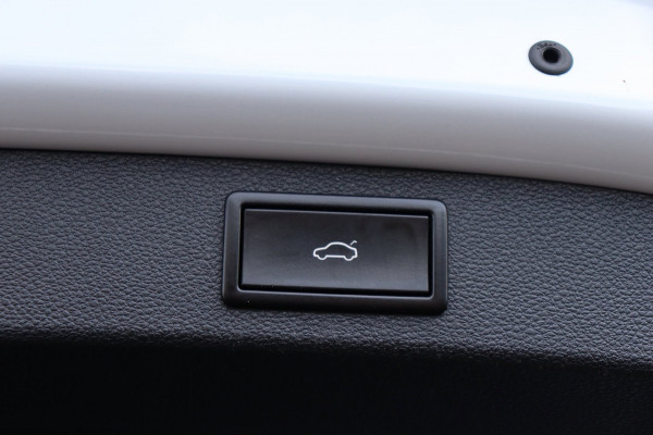 Škoda Kodiaq 1.5 TSI Bus. Ed. org.NL leer/alc+verw. stuurverw. schuifdak camera el.klep canton