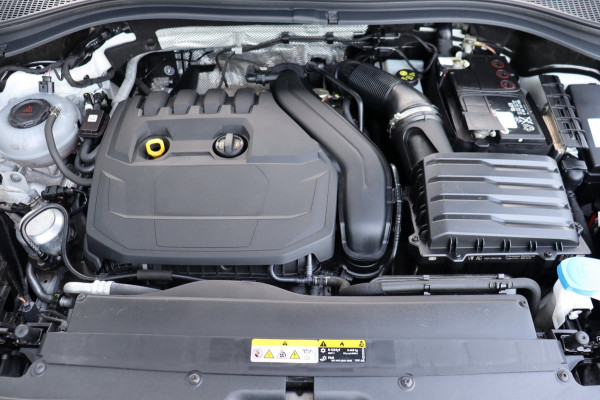 Škoda Kodiaq 1.5 TSI Bus. Ed. org.NL leer/alc+verw. stuurverw. schuifdak camera el.klep canton