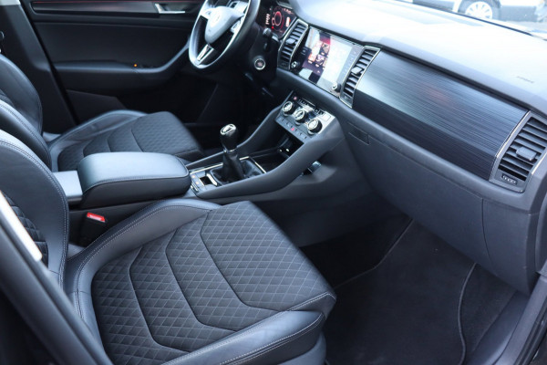 Škoda Kodiaq 1.5 TSI Bus. Ed. 7peroons org.NL trekhaak digitaal-dashboard camera stoelverw