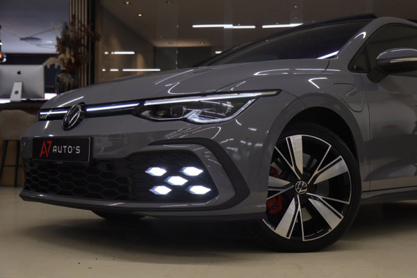 Volkswagen Golf 1.4 eHybrid GTE /PANO/NARDO/IQLIGHT/CARPLAY/ACC/VOL