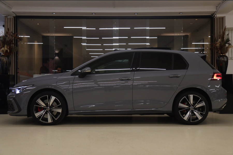 Volkswagen Golf 1.4 eHybrid GTE /PANO/NARDO/IQLIGHT/CARPLAY/ACC/VOL
