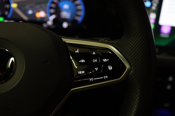 Volkswagen Golf 1.4 eHybrid GTE /PANO/NARDO/IQLIGHT/CARPLAY/ACC/VOL