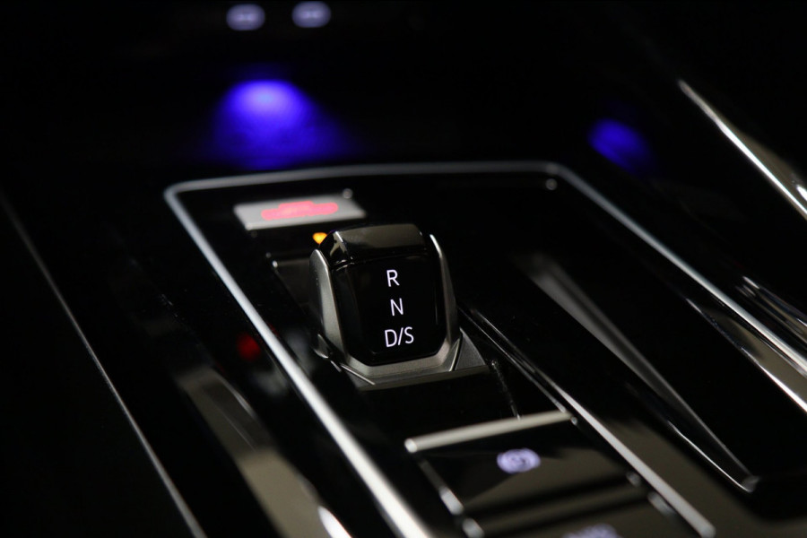 Volkswagen Golf 1.4 eHybrid GTE /PANO/NARDO/IQLIGHT/CARPLAY/ACC/VOL