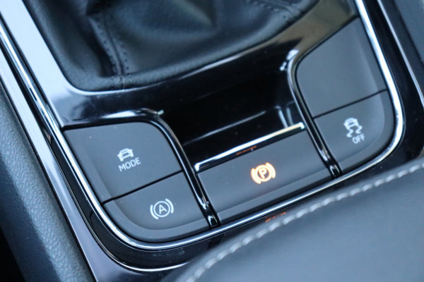 Škoda Kodiaq 1.5 TSI Sportline Business org.NL trekhaak el.klep stoelverw camera