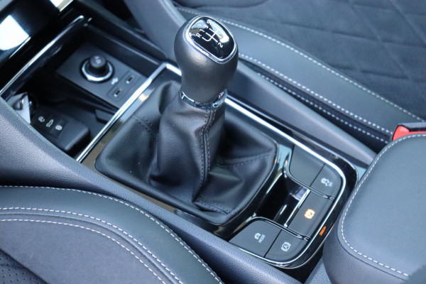 Škoda Kodiaq 1.5 TSI Sportline Business org.NL trekhaak el.klep stoelverw camera