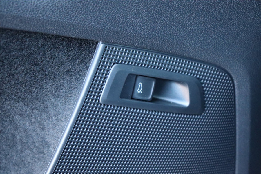 Škoda Kodiaq 1.5 TSI Sportline Business org.NL trekhaak el.klep stoelverw camera