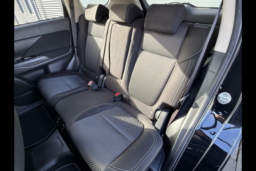 Mitsubishi Outlander BWJ 2021 | 2.4 225PK PHEV Pure | CLIMA | NAVI | STOELVERW | LEDER | CAMERA A | CARPLAY |