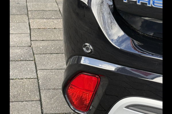 Mitsubishi Outlander BWJ 2021 | 2.4 225PK PHEV Pure | CLIMA | NAVI | STOELVERW | LEDER | CAMERA A | CARPLAY |