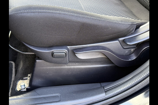 Mitsubishi Outlander BWJ 2021 | 2.4 225PK PHEV Pure | CLIMA | NAVI | STOELVERW | LEDER | CAMERA A | CARPLAY |